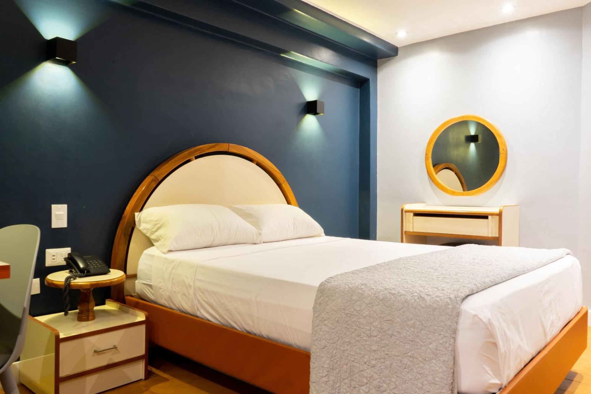 El Arroyo Hotel 3*